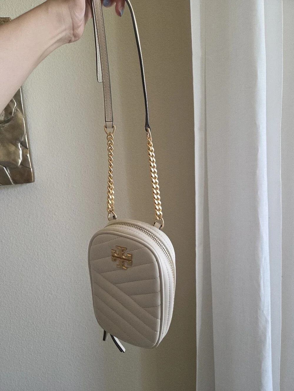Tory Burch Kira Cream Chevron Quilted Mini Crossbody with Gold Chain